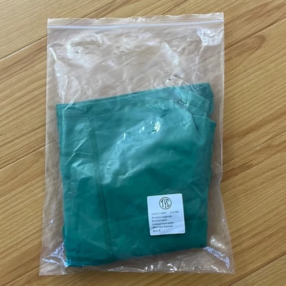 Til You Collapse Green Athletic Shorts - Picture 3 of 4